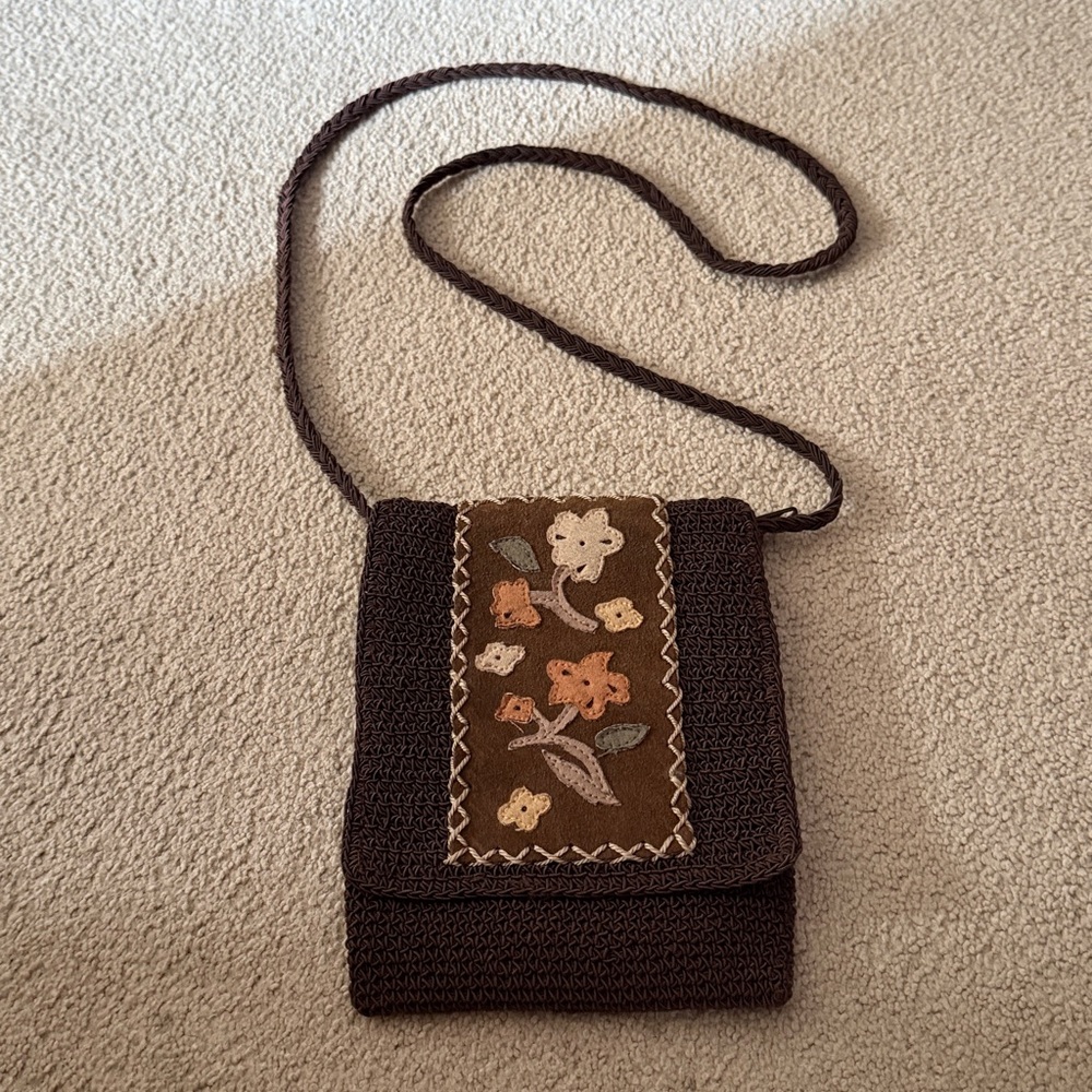 Boho Crochet Crossbody Bag Floral Print Zip Top Inside Pocket Brown Tan